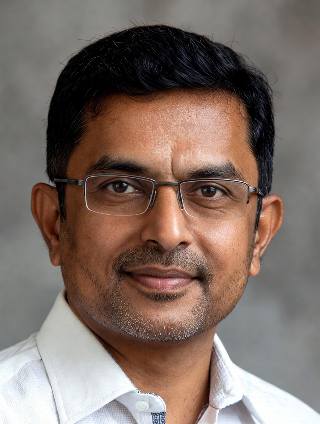 Management Team Member 07